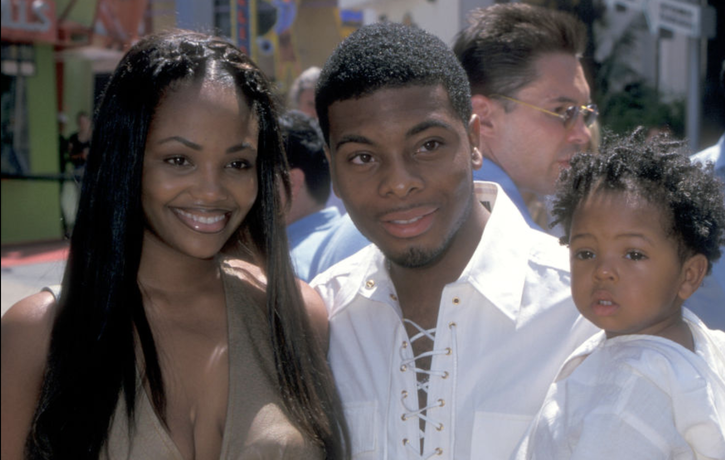 Nickelodeon’s Kel Mitchell Explains How Wife Got Pregnant By Multiple Side Dudes … She Responds!