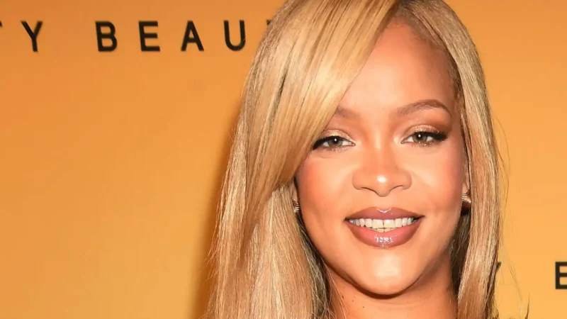 HERE’S EVERYTHING YOU NEED TO KNOW ABOUT RIHANNA’S NEW ALBUM, ‘R9’