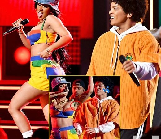 WATCH: Bruno Mars’ humorous revelation about Cardi B’s body scent during their performance will make you laugh out loud