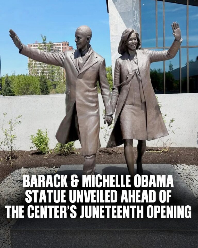 History Standing at the Front Door: The Obamas Immortalized in Chicago