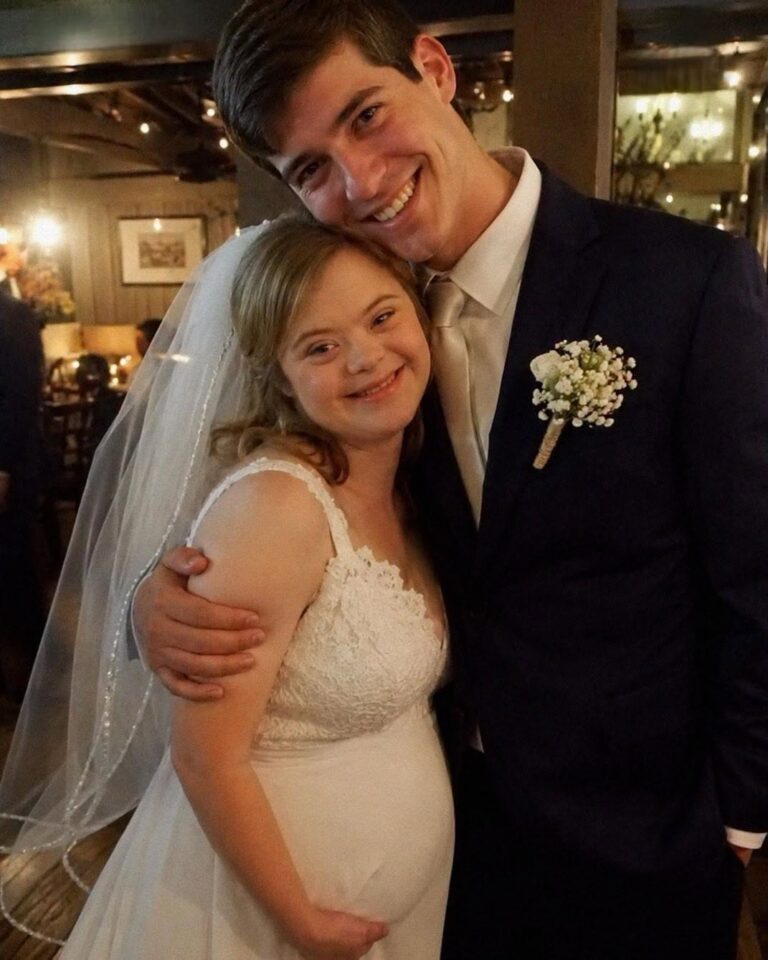 The Wedding Vows That Almost Destroyed Me: What My Best Friend Whispered While My Sister Fought For Her Life